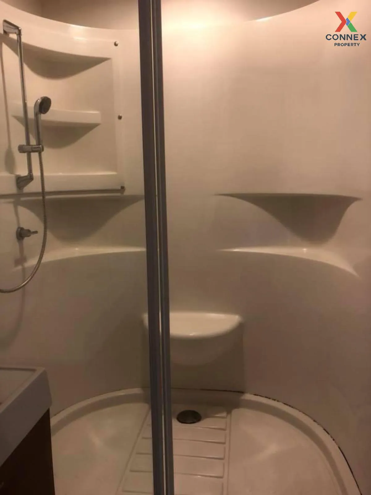 FOR RENT condo , Q House Sathorn , BTS-Krung Thon Buri , Khlong T