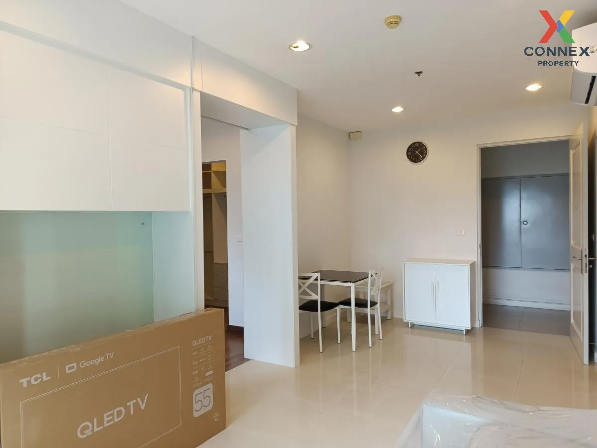 FOR RENT condo , Q House Sathorn , BTS-Krung Thon Buri , Khlong T 2