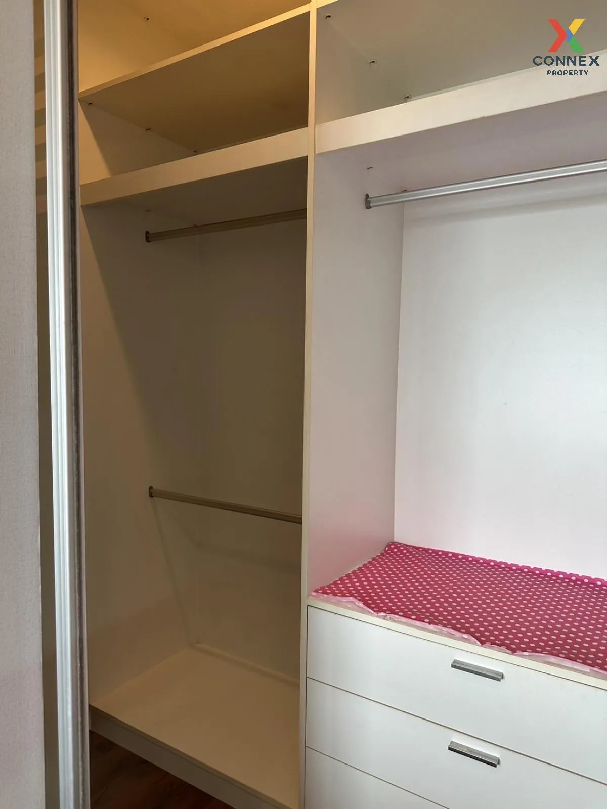 FOR RENT condo , Q House Sathorn , BTS-Krung Thon Buri , Khlong T