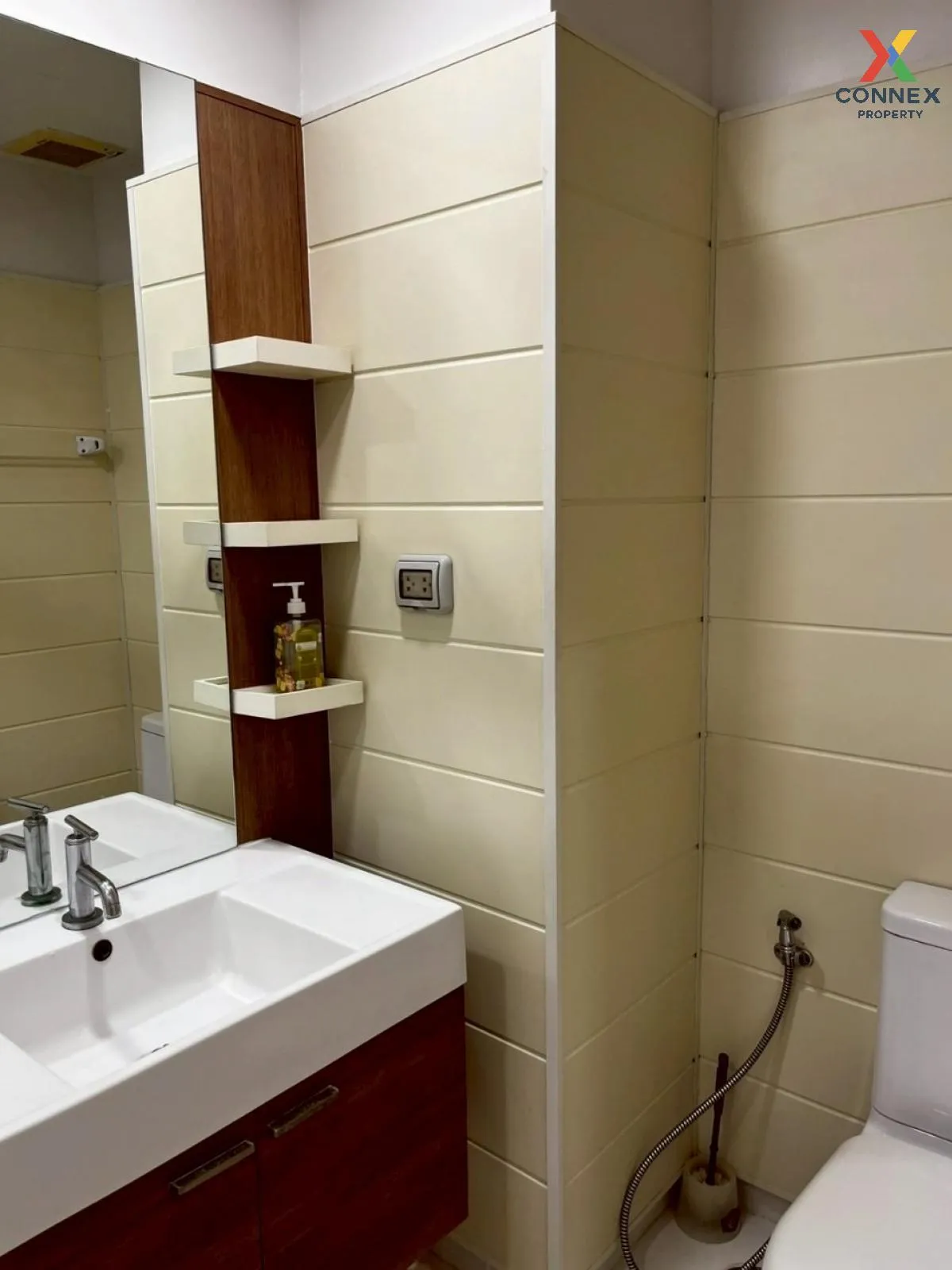 FOR RENT condo , Q House Sathorn , BTS-Krung Thon Buri , Khlong T