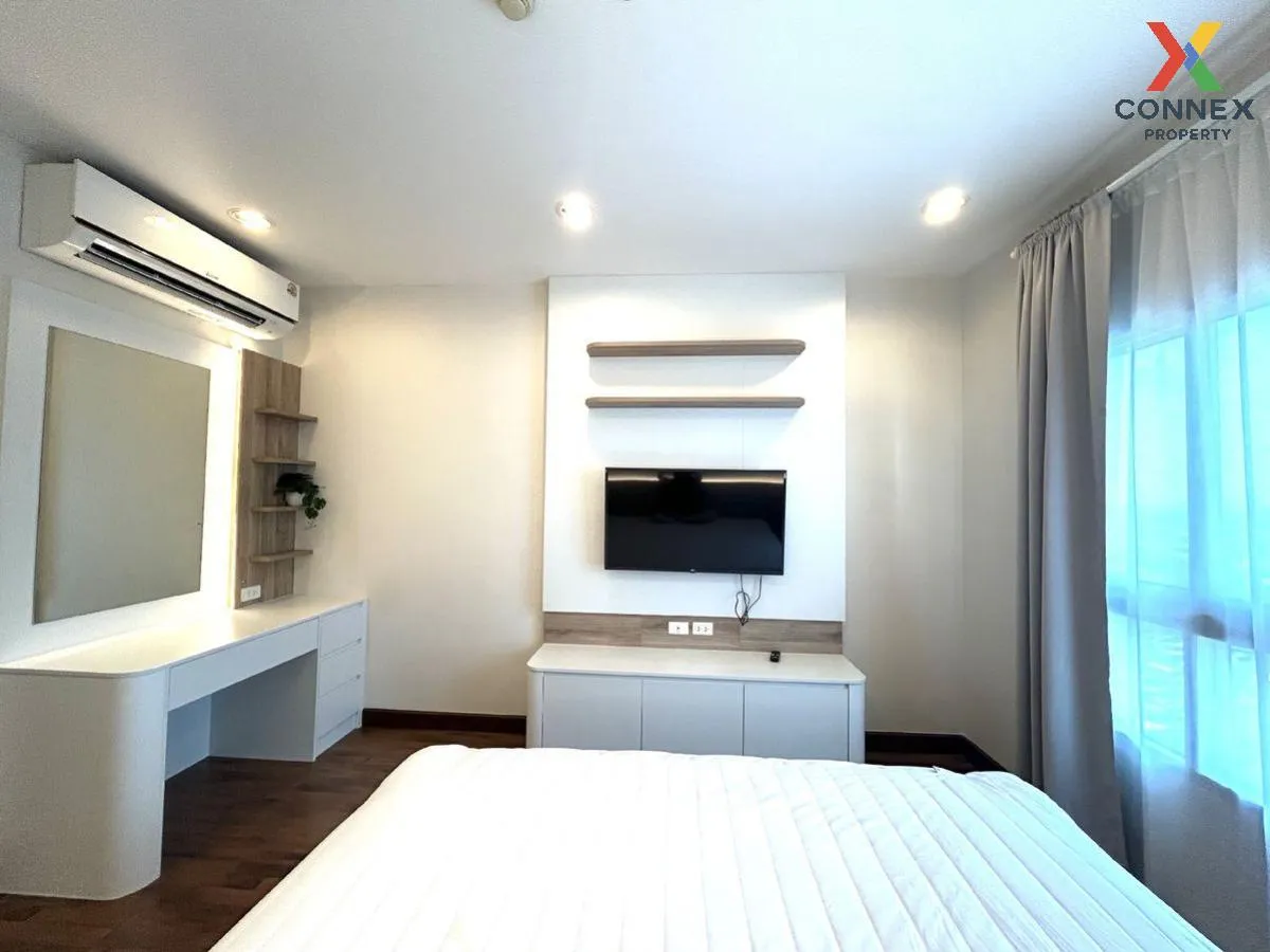 FOR RENT condo , Q House Sathorn , BTS-Krung Thon Buri , Khlong T 1