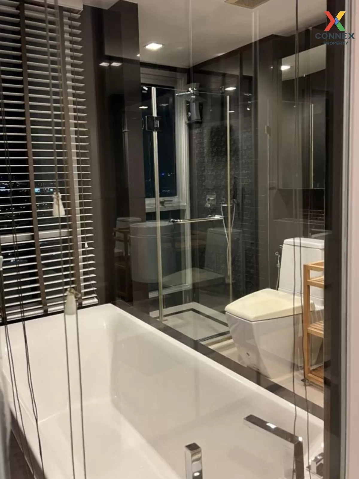 เช่าคอนโด  ริทึ่ม สาทร BTS-สะพานตากสิน ทุ่งมหาเมฆ เขต สาทร กรุงเท