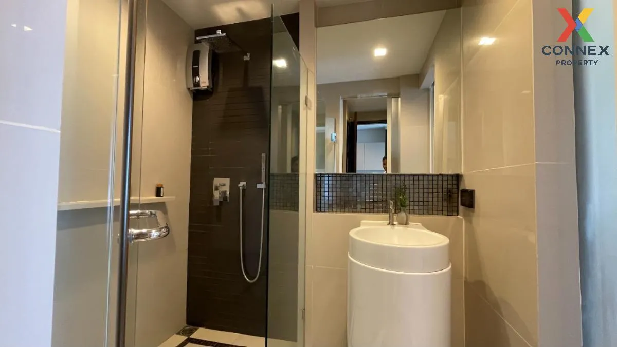 FOR RENT condo , Rhythm Sathorn , BTS-Saphan Taksin , Thungmahame