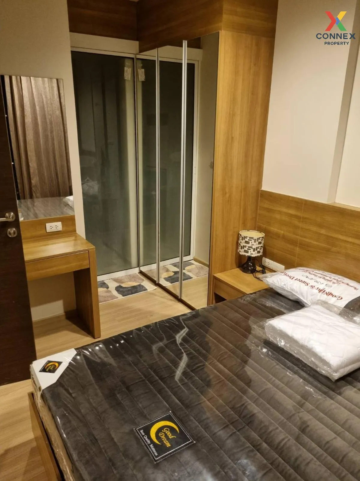 FOR RENT condo , Rhythm Sathorn , BTS-Saphan Taksin , Thungmahame