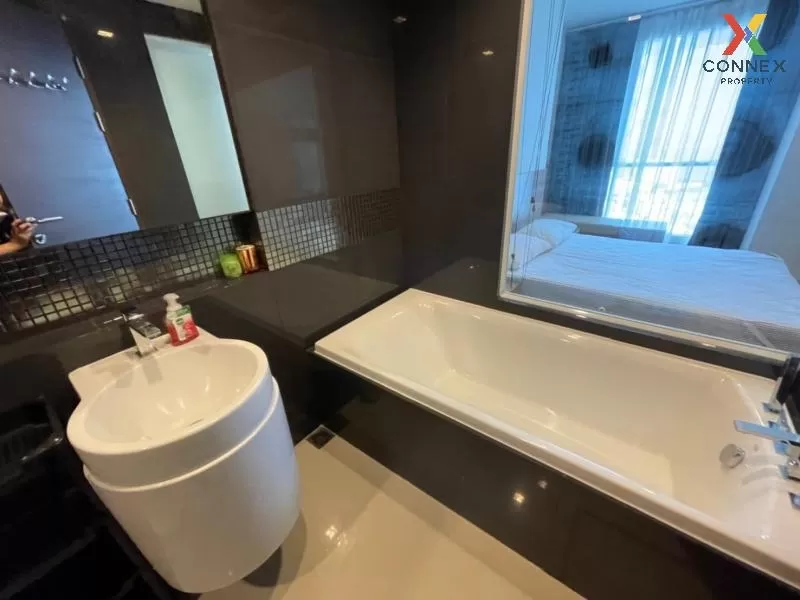 FOR RENT condo , Rhythm Sathorn , BTS-Saphan Taksin , Thungmahame