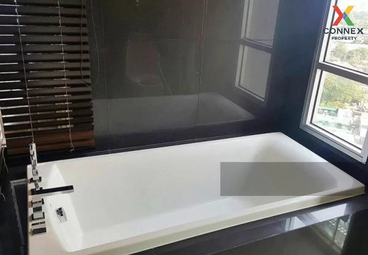 เช่าคอนโด  ริทึ่ม สาทร BTS-สะพานตากสิน ทุ่งมหาเมฆ เขต สาทร กรุงเท