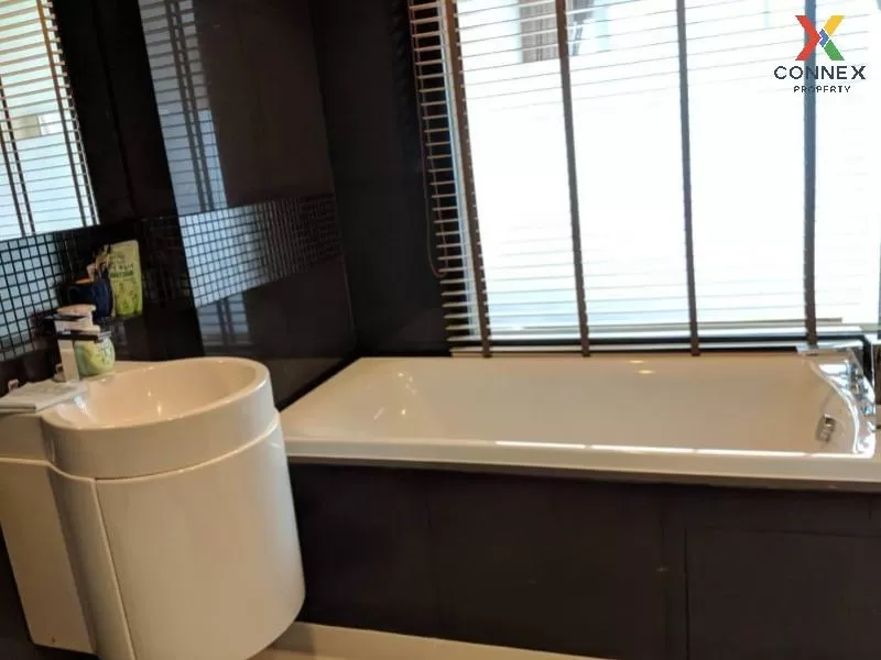 เช่าคอนโด  ริทึ่ม สาทร BTS-สะพานตากสิน ทุ่งมหาเมฆ เขต สาทร กรุงเท