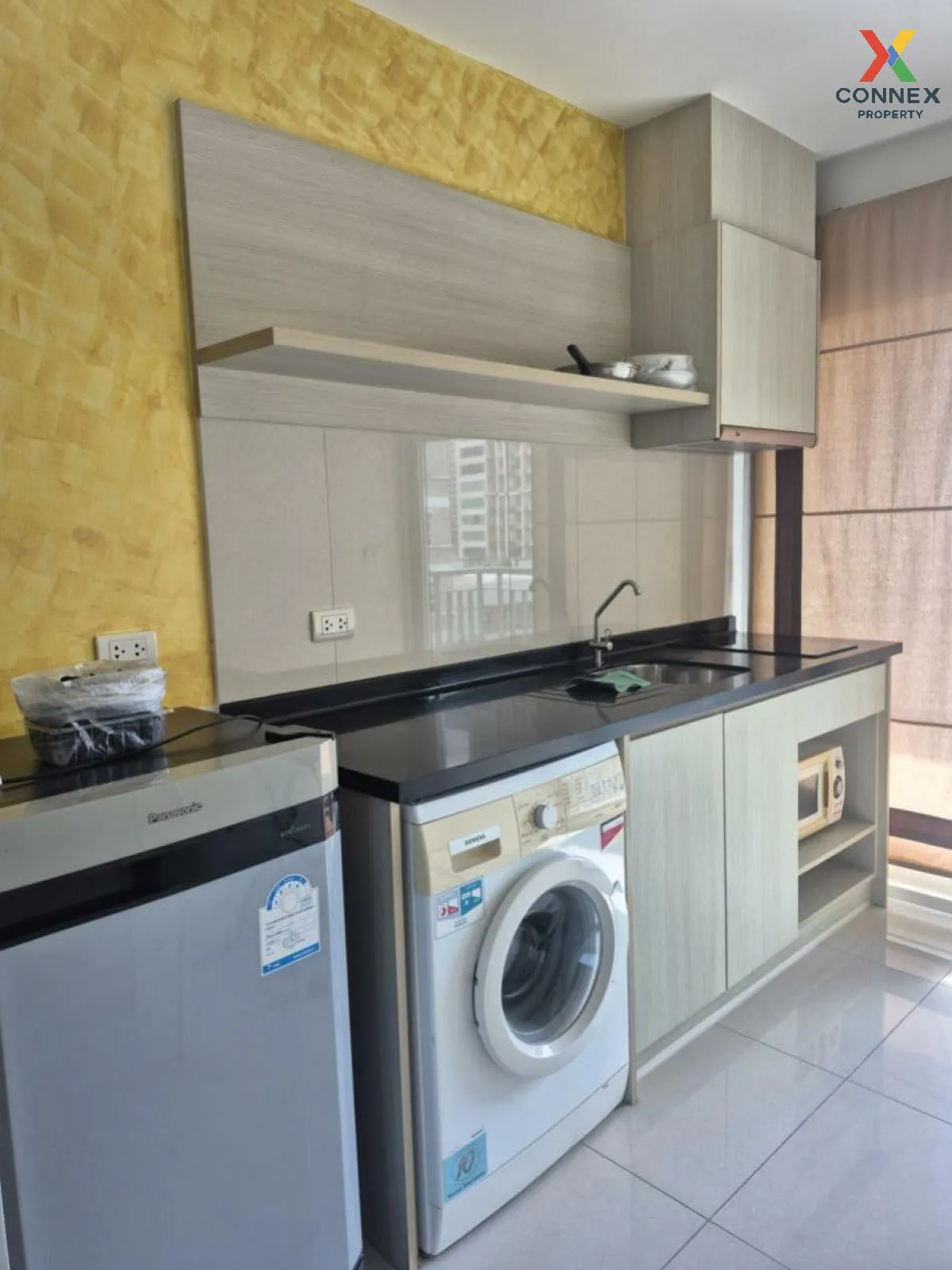 FOR RENT condo , RHYTHM Sathorn-Narathiwas , BTS-Chong Nonsi , Th 3