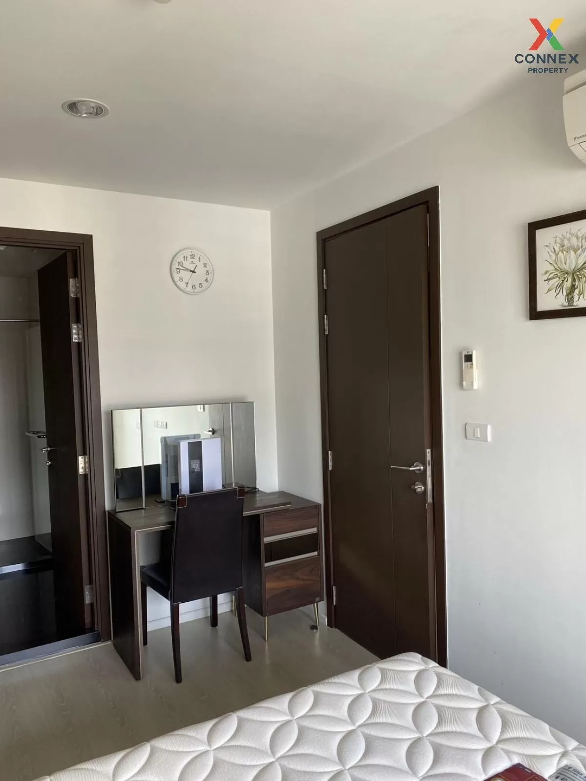 FOR RENT condo , RHYTHM Sathorn-Narathiwas , BTS-Chong Nonsi , Th