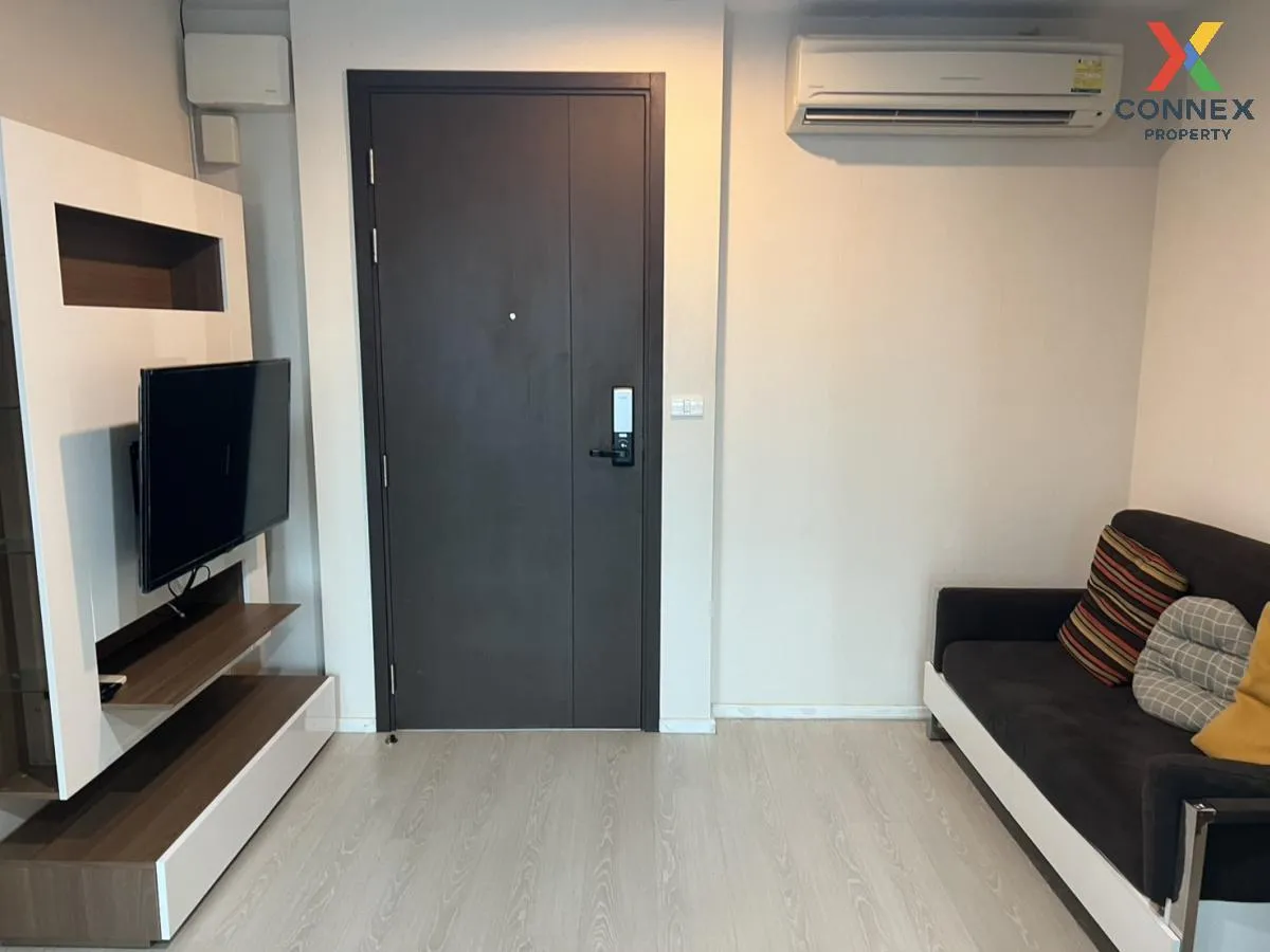 FOR RENT condo , RHYTHM Sathorn-Narathiwas , BTS-Chong Nonsi , Th 1
