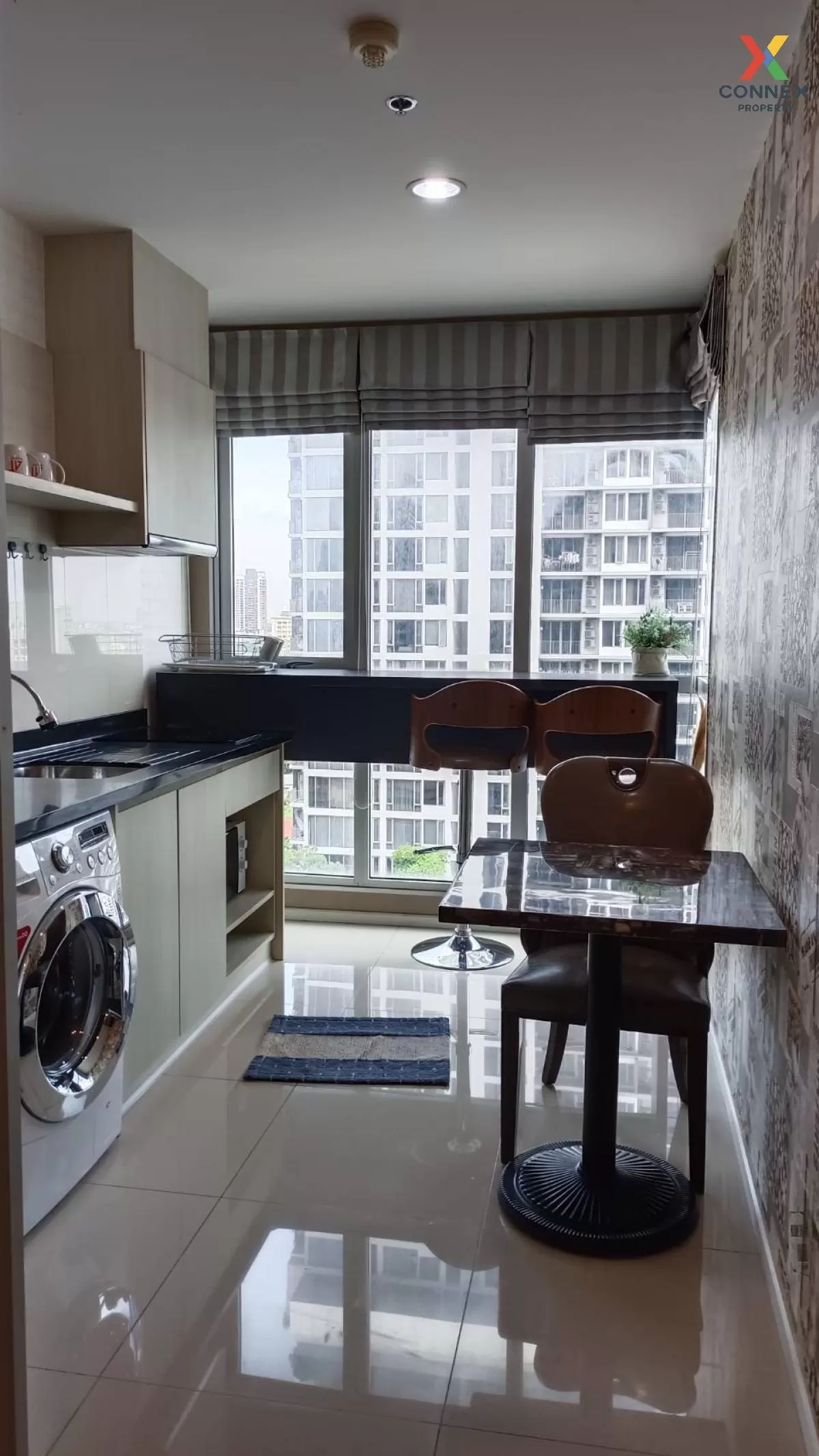 FOR RENT condo , RHYTHM Sathorn-Narathiwas , BTS-Chong Nonsi , Th