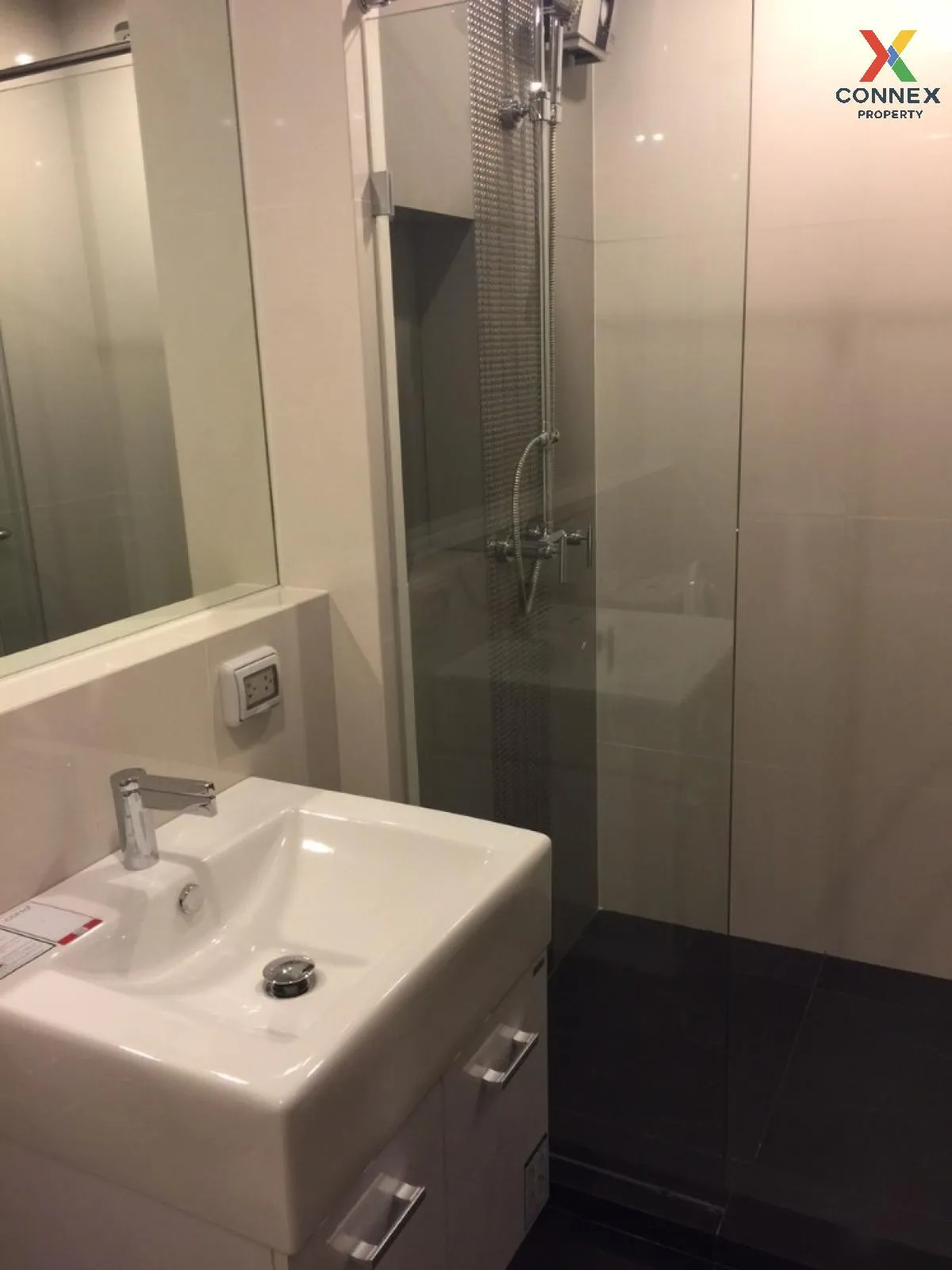 FOR RENT condo , RHYTHM Sathorn-Narathiwas , BTS-Chong Nonsi , Th