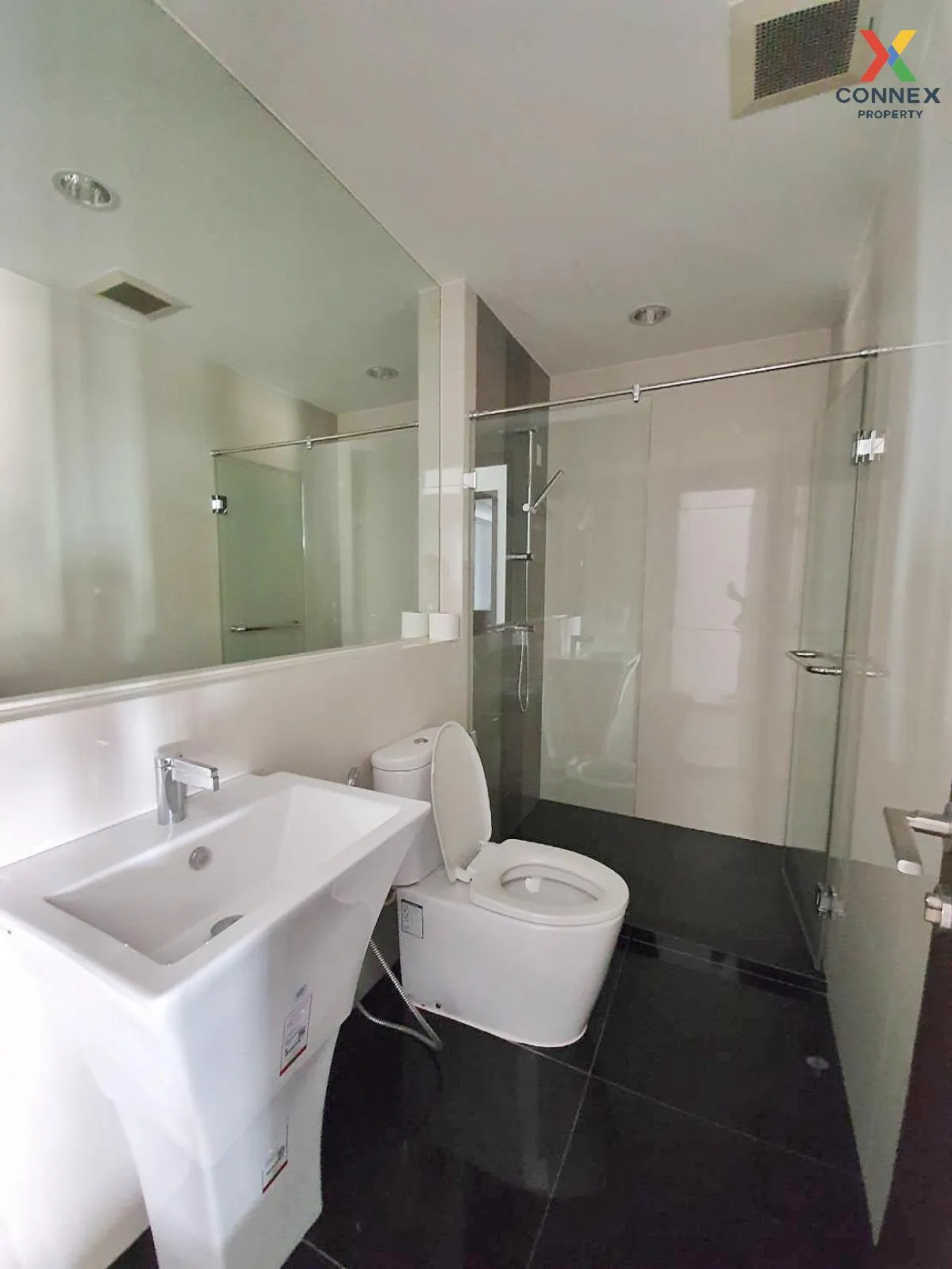 เช่าคอนโด  ริทึ่ม สาทร-นราธิวาส BTS-ช่องนนทรี ทุ่งมหาเมฆ เขต สาทร