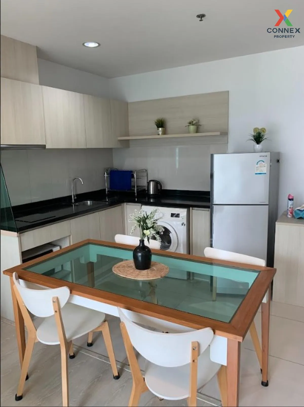 เช่าคอนโด  ริทึ่ม สาทร-นราธิวาส BTS-ช่องนนทรี ทุ่งมหาเมฆ เขต สาทร 4