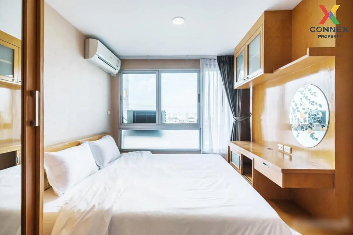 FOR RENT condo , River Heaven , BTS-Saphan Taksin , Wat Phraya Kr