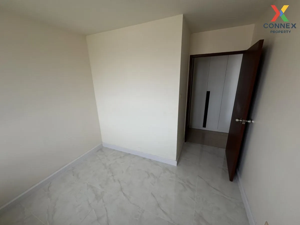 FOR RENT condo , River Heaven , BTS-Saphan Taksin , Wat Phraya Kr 2