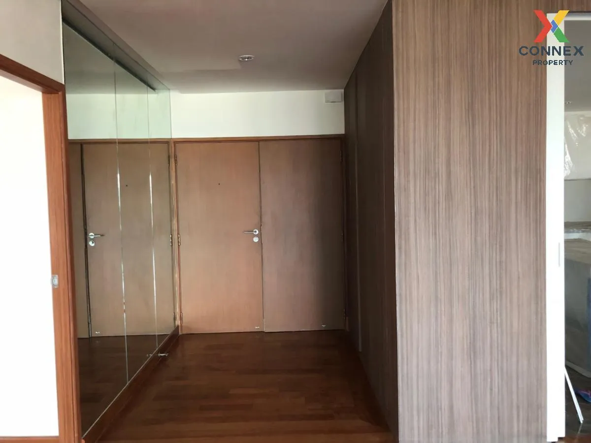 FOR RENT condo , Sathorn Garden , MRT-Lumphini , Thungmahamek , S