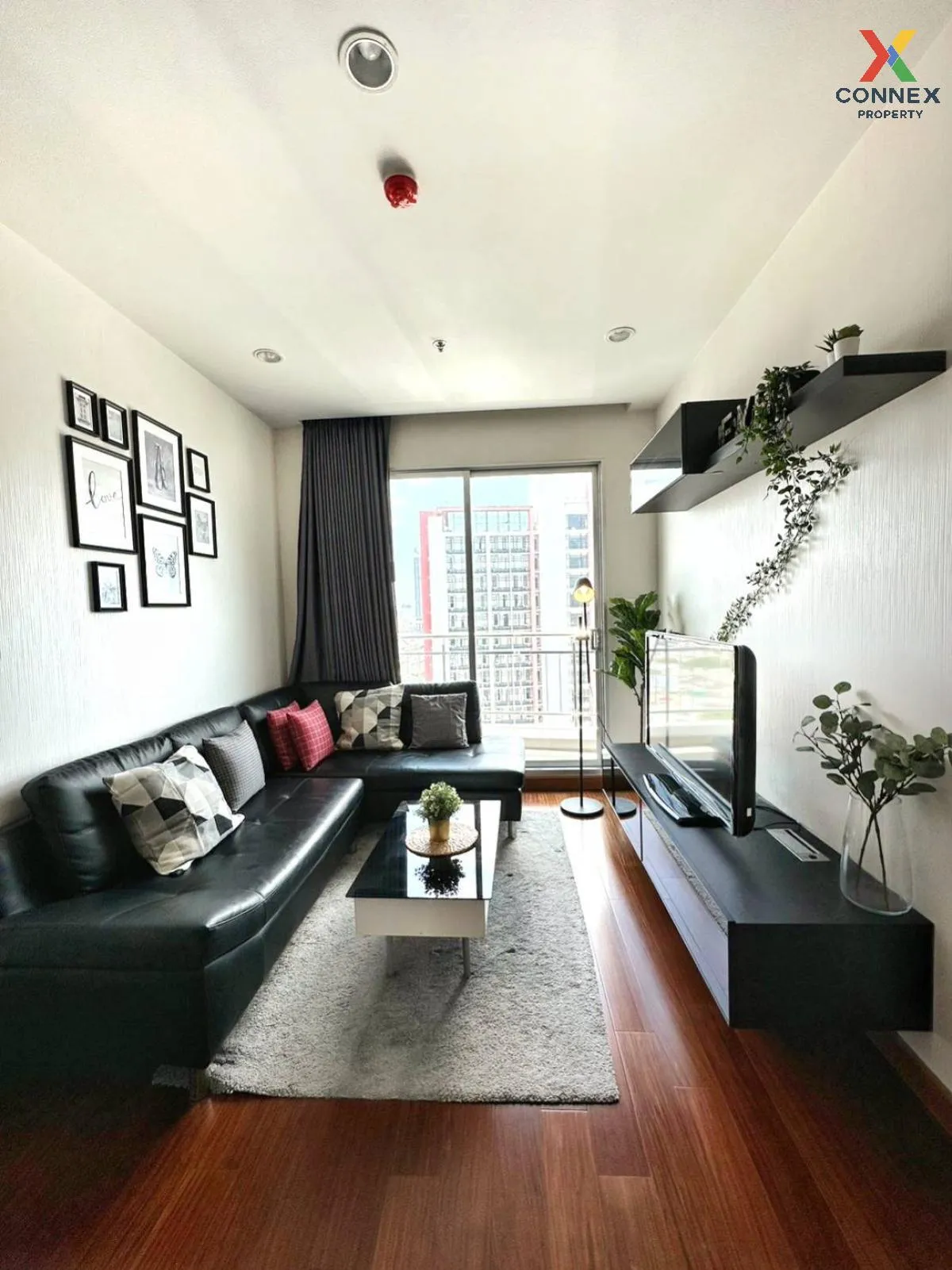 FOR RENT condo , Supalai Lite Sathorn-Charoenrat , BTS-Surasak , 