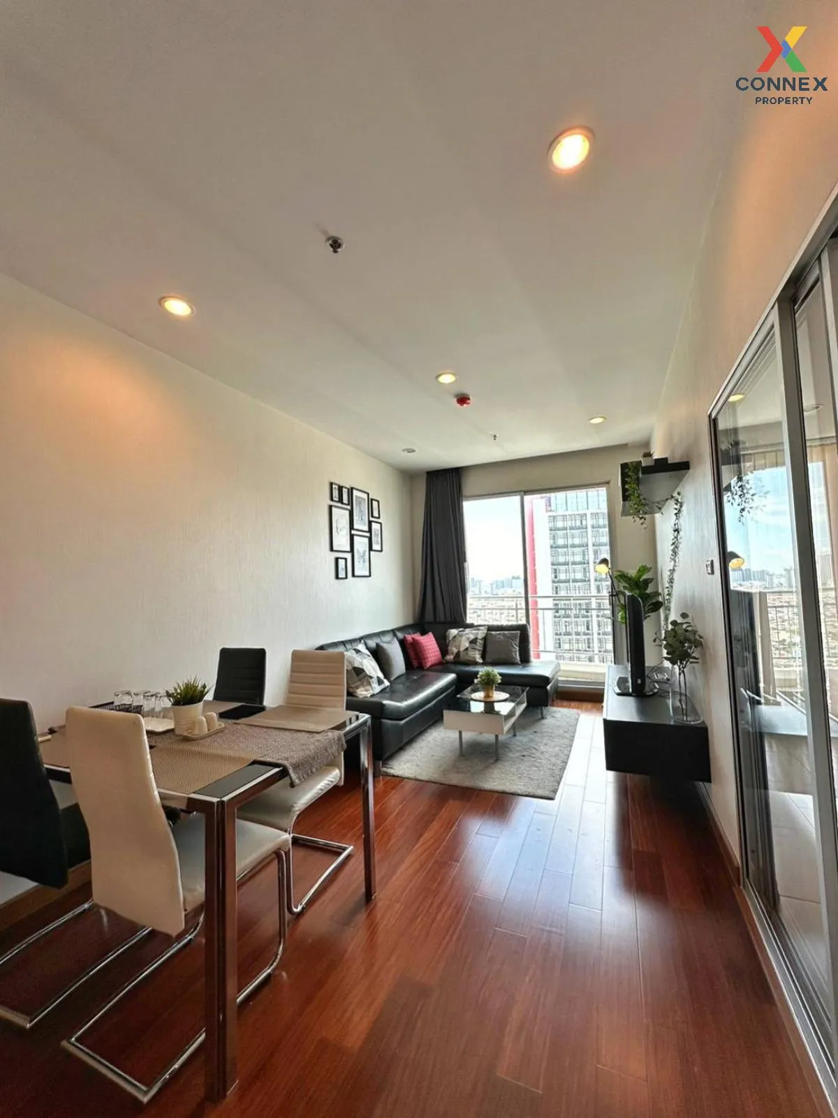 FOR RENT condo , Supalai Lite Sathorn-Charoenrat , BTS-Surasak , 