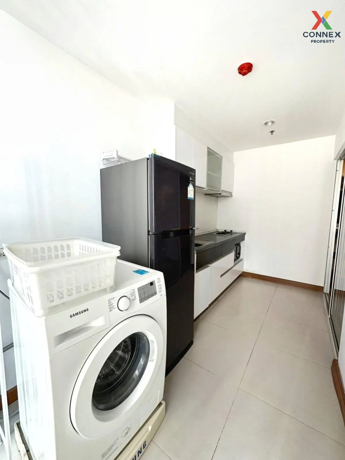 FOR RENT condo , Supalai Lite Sathorn-Charoenrat , BTS-Surasak , 