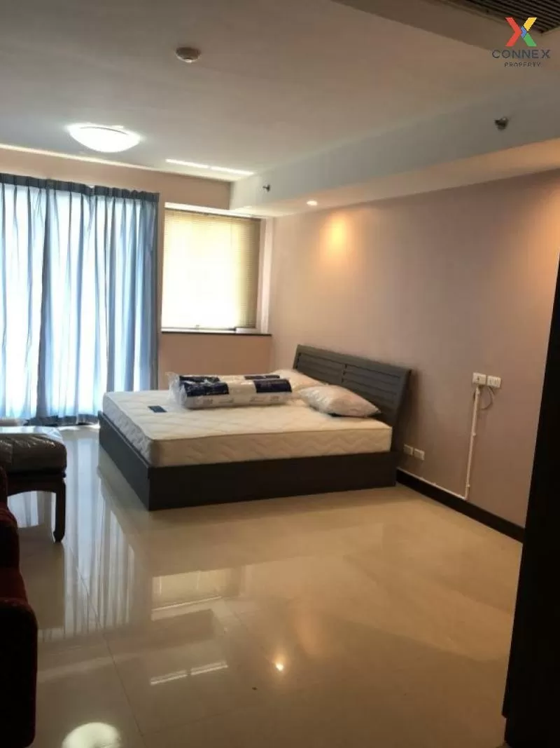 FOR RENT condo , Supalai Oriental Place Sathorn - Suanplu , BTS-S 2