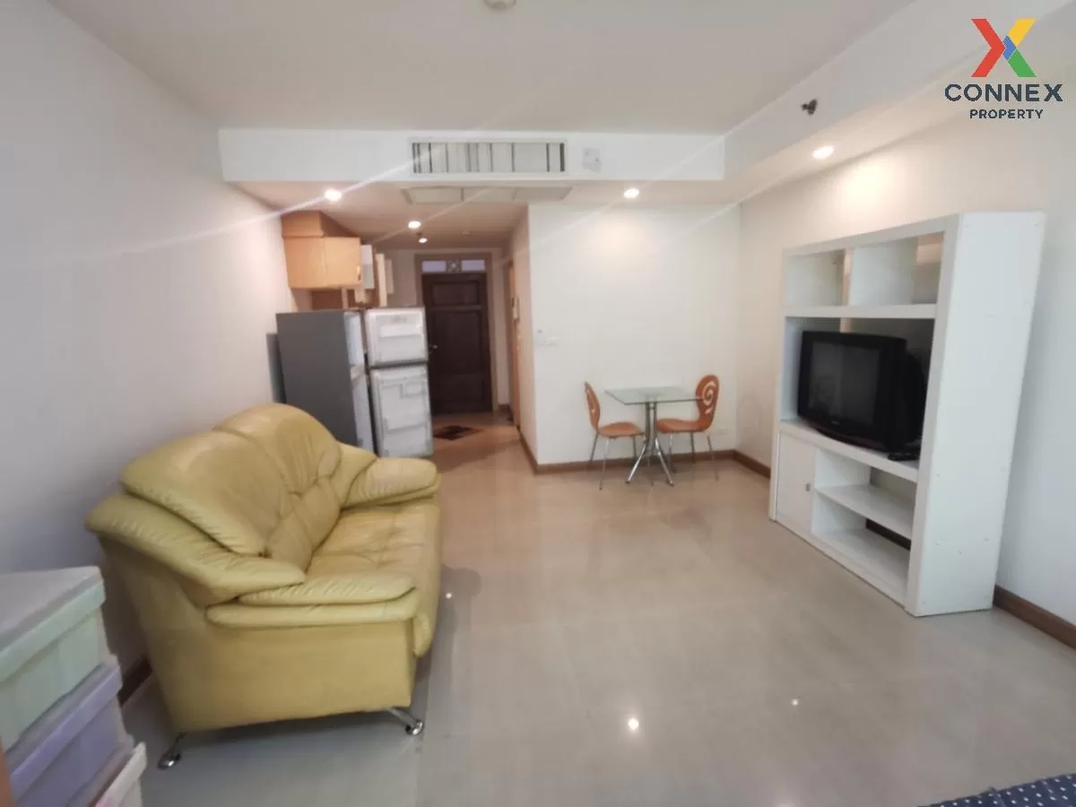 FOR RENT condo , Supalai Oriental Place Sathorn - Suanplu , BTS-S 1