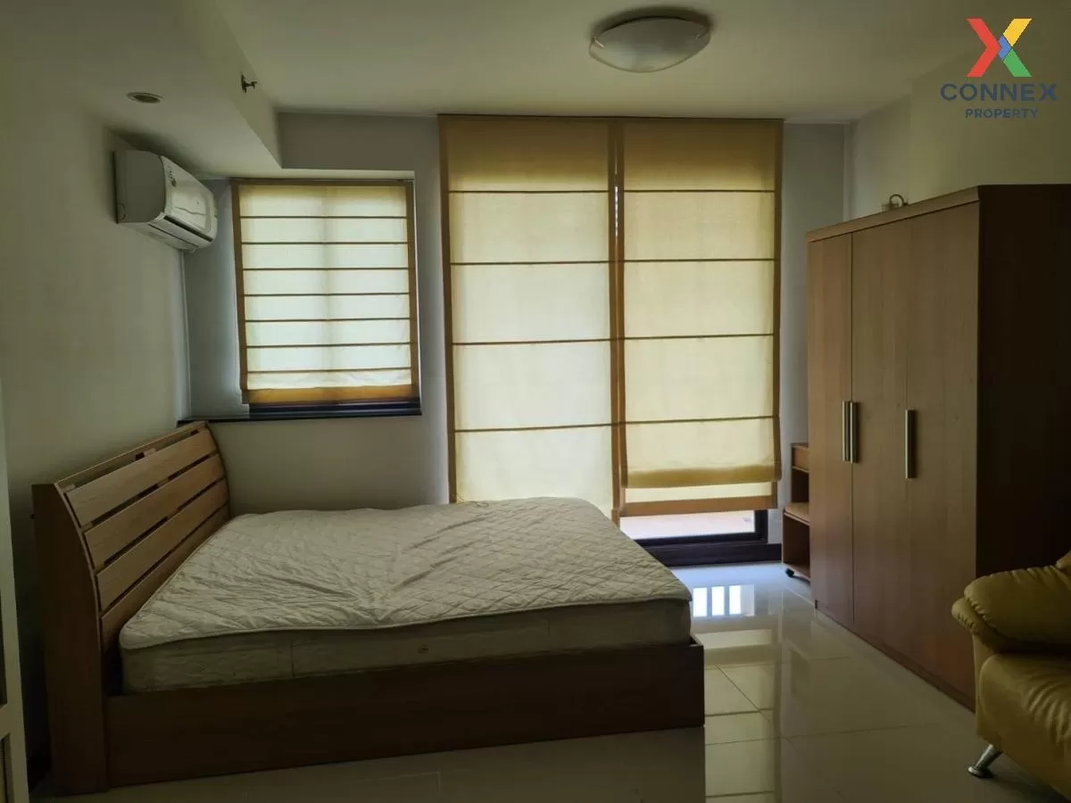 FOR RENT condo , Supalai Oriental Place Sathorn - Suanplu , BTS-S