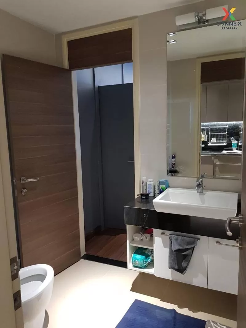 FOR SALE condo , Supalai Prima Riva , nice view , high floor , ri