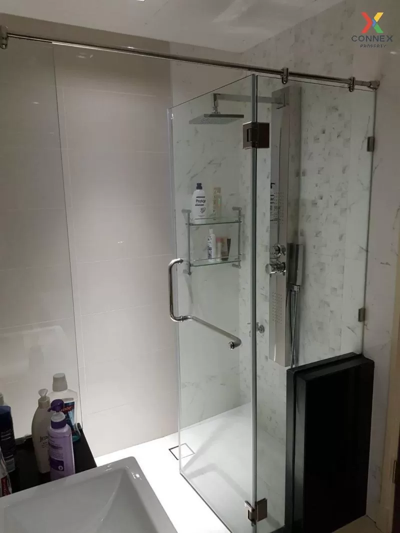 FOR SALE condo , Supalai Prima Riva , nice view , high floor , ri