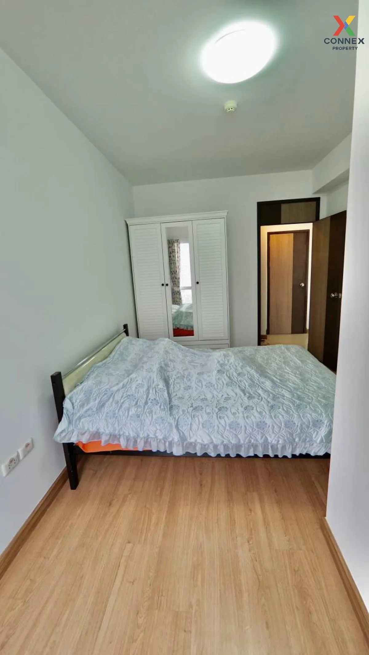 FOR RENT condo , Supalai River Resort Charoen Nakhon , BTS-Krung 