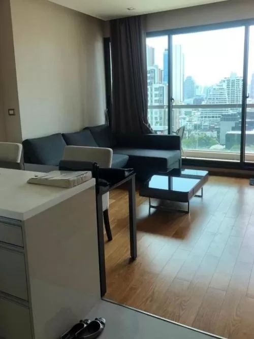 เช่าคอนโด  ดิ แอดเดรส สาทร ฺBTS-เซนต์หลุยส์ สีลม เขต บางรัก กรุงเทพ CX-31132