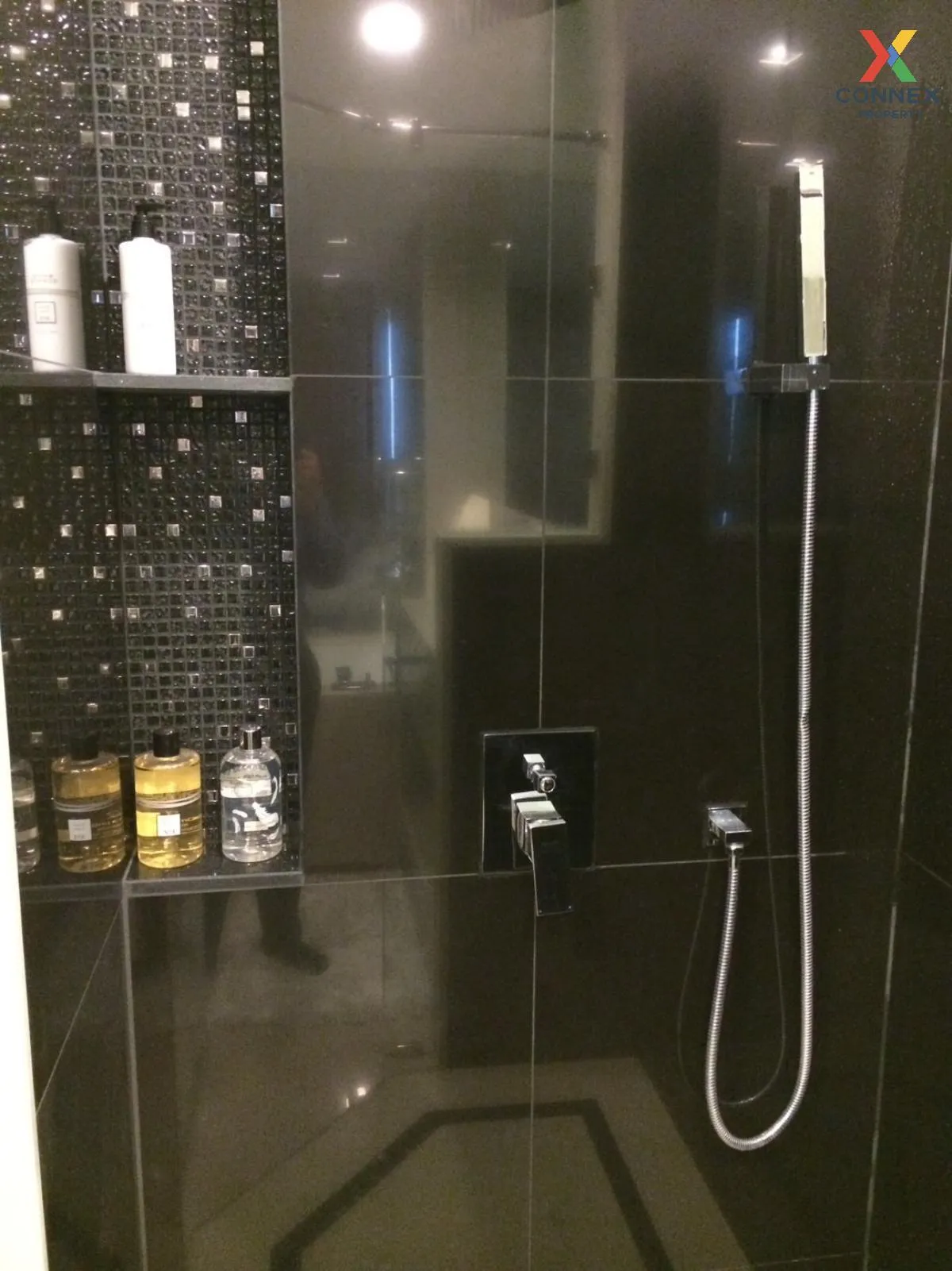 FOR RENT condo , The Address Sathorn , BTS-Saint Louis , Silom , 