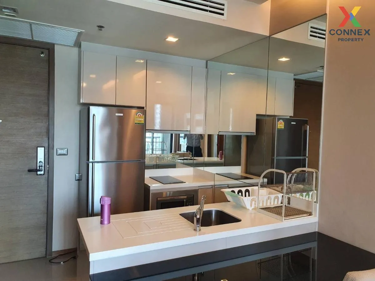 FOR RENT condo , The Address Sathorn , BTS-Saint Louis , Silom ,  2