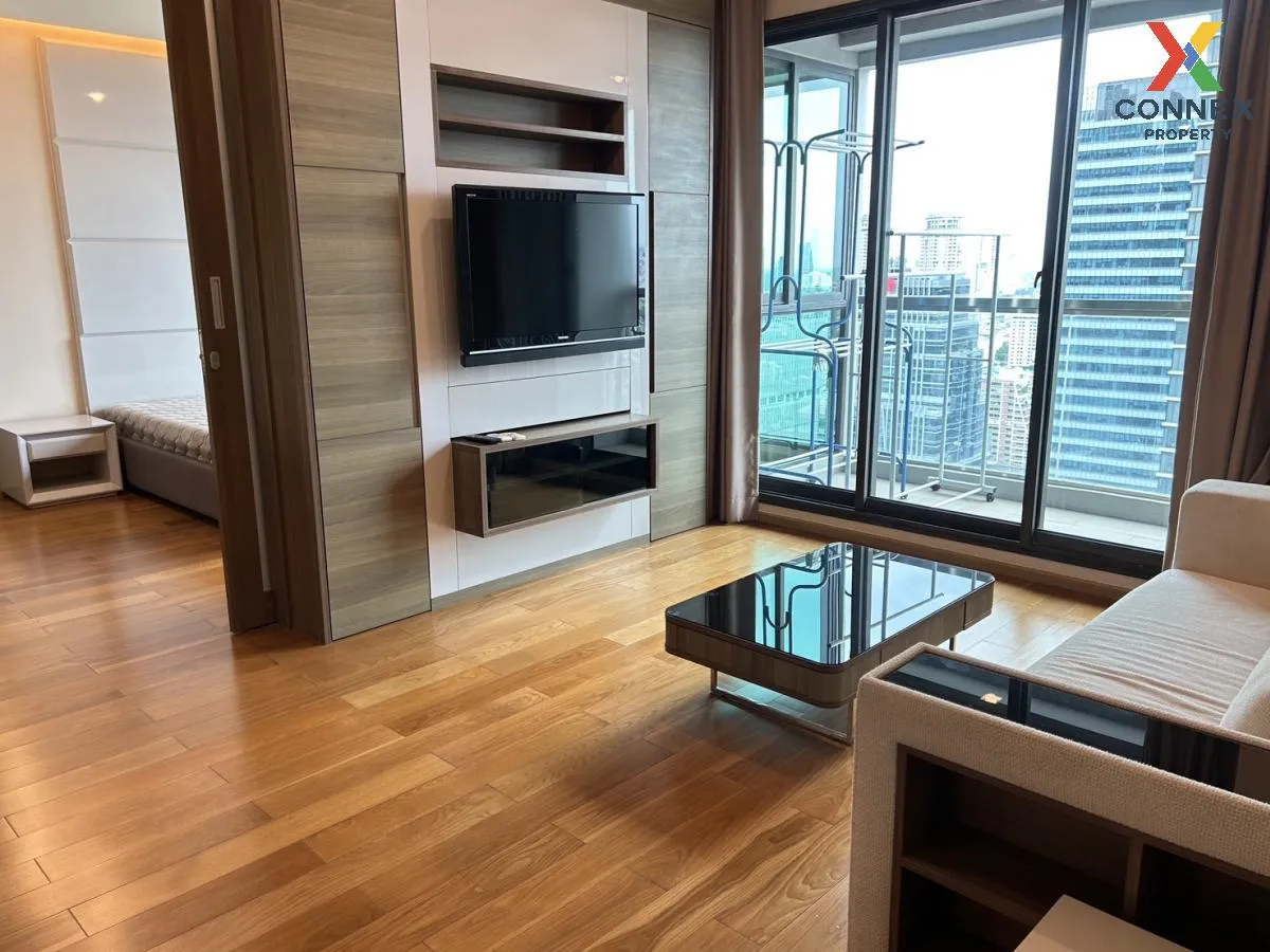 FOR RENT condo , The Address Sathorn , BTS-Saint Louis , Silom ,  2