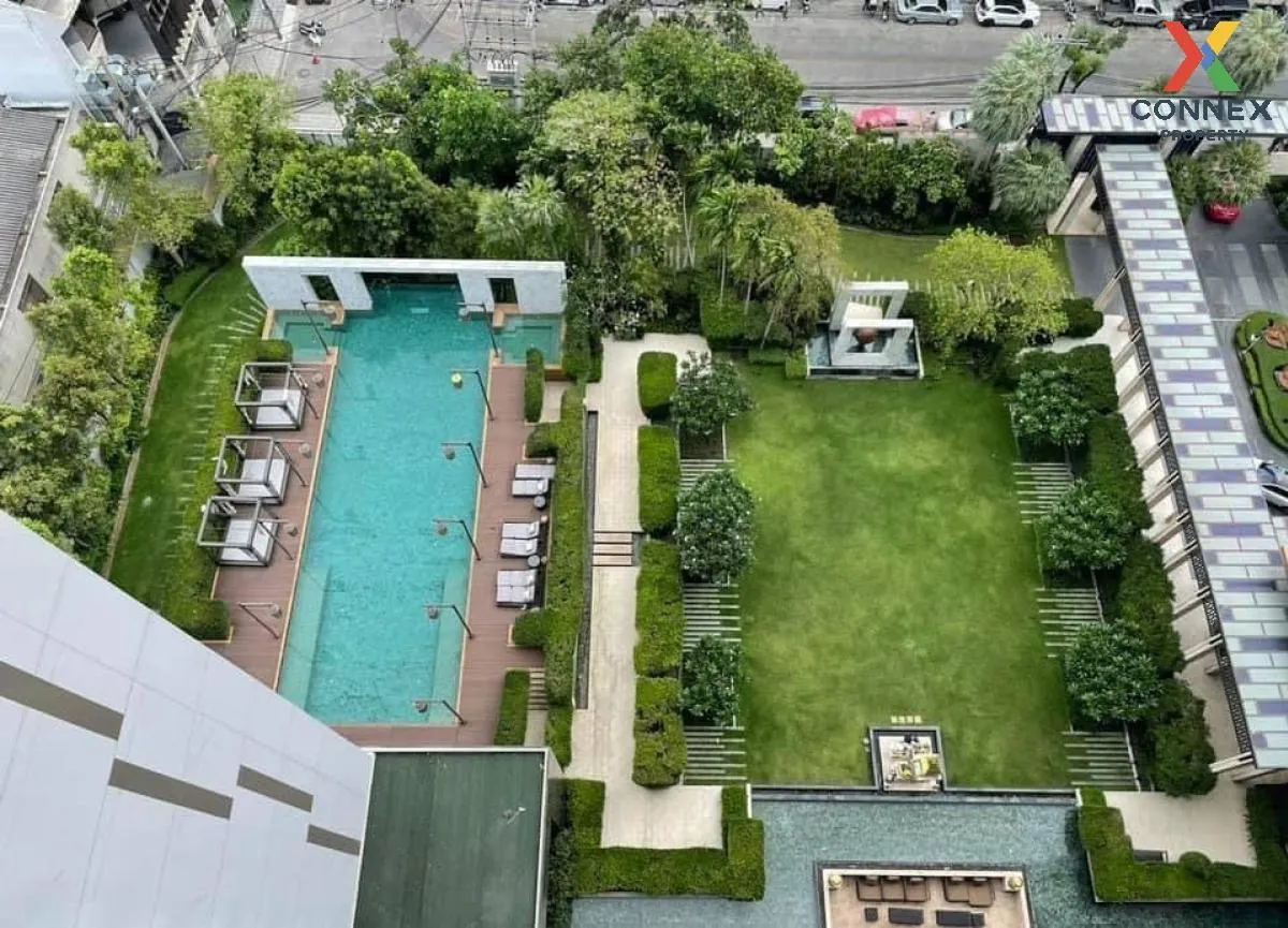 FOR RENT condo , The Address Sathorn , BTS-Saint Louis , Silom , 