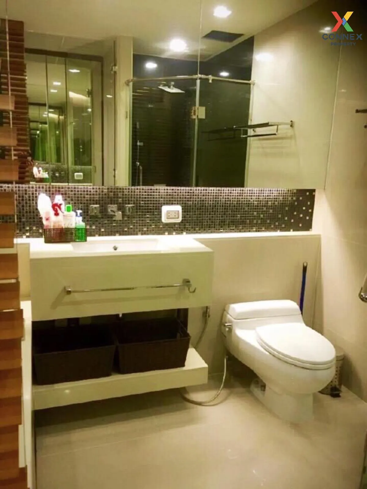 FOR RENT condo , The Address Sathorn , BTS-Saint Louis , Silom , 