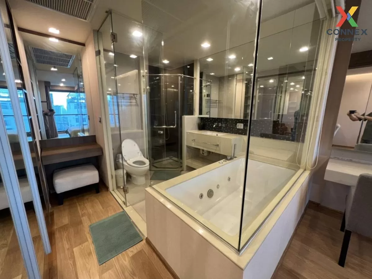 FOR RENT condo , The Address Sathorn , BTS-Saint Louis , Silom , 