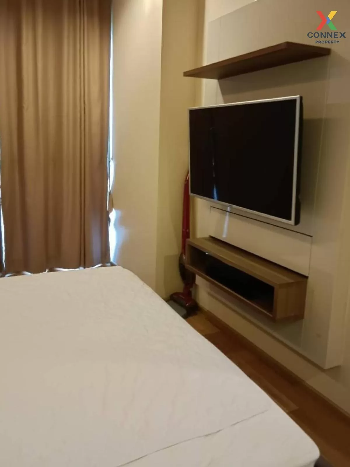 FOR RENT condo , The Address Sathorn , BTS-Saint Louis , Silom , 