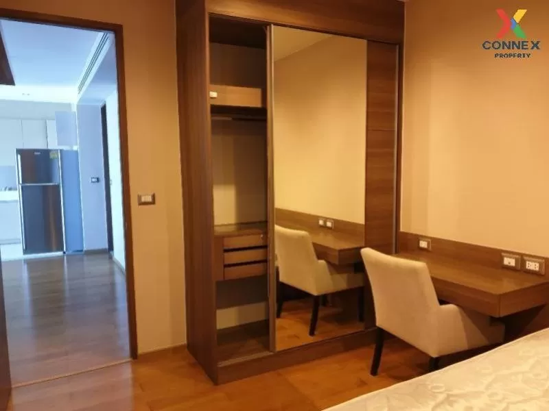 FOR RENT condo , The Address Sathorn , BTS-Saint Louis , Silom , 