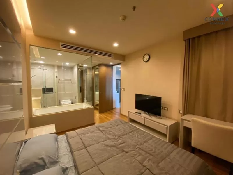 FOR RENT condo , The Address Sathorn , BTS-Saint Louis , Silom , 