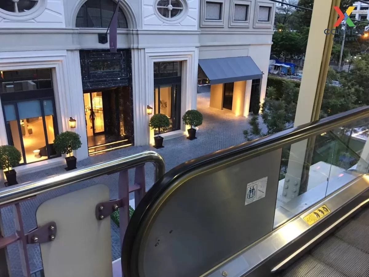 FOR RENT condo , The Diplomat Sathorn , BTS-Surasak , Silom , Ban