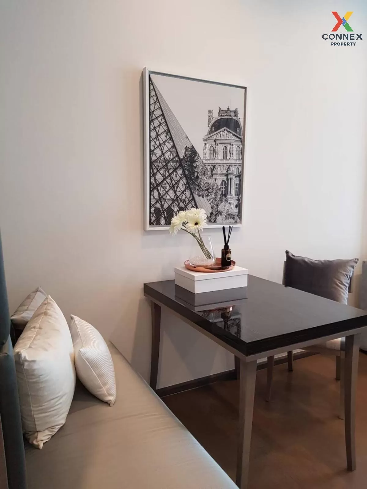 FOR RENT condo , The Diplomat Sathorn , BTS-Surasak , Silom , Ban