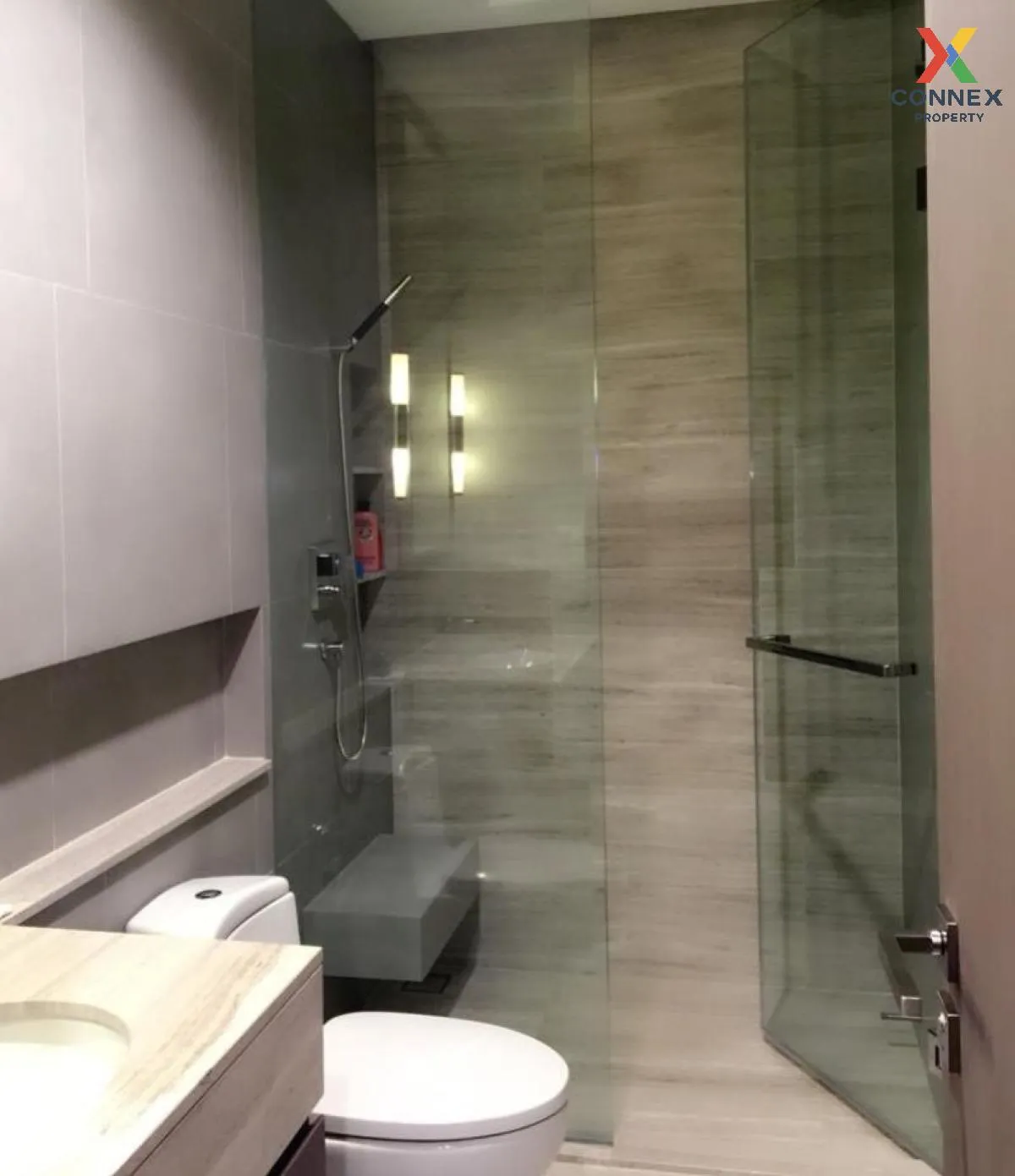 FOR SALE condo , The Diplomat Sathorn , BTS-Surasak , Silom , Ban
