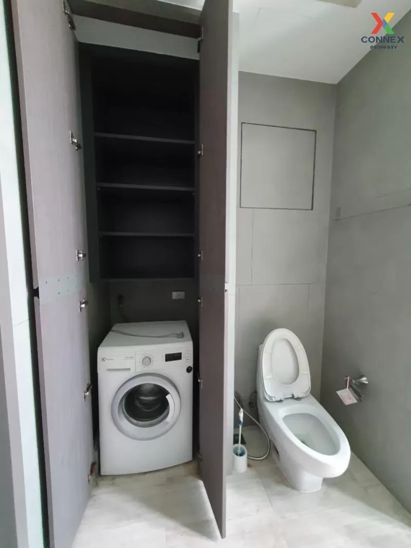 FOR SALE condo , The Diplomat Sathorn , BTS-Surasak , Silom , Ban