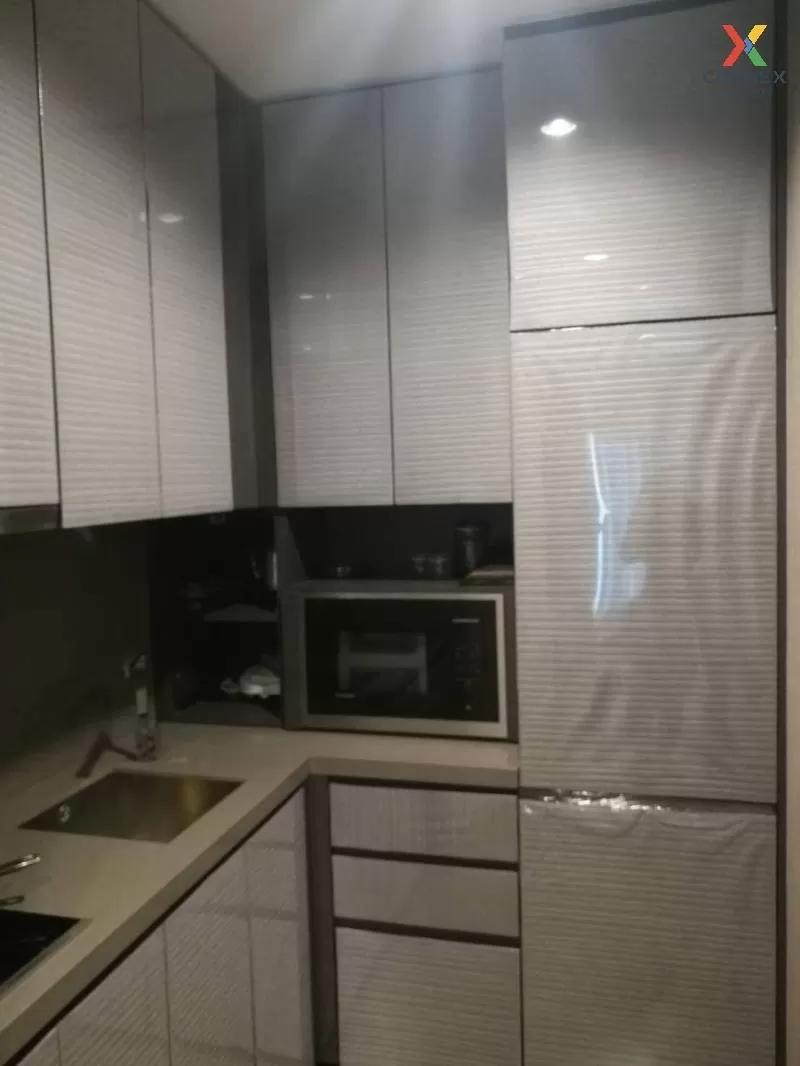 FOR SALE condo , The Diplomat Sathorn , BTS-Surasak , Silom , Ban 4
