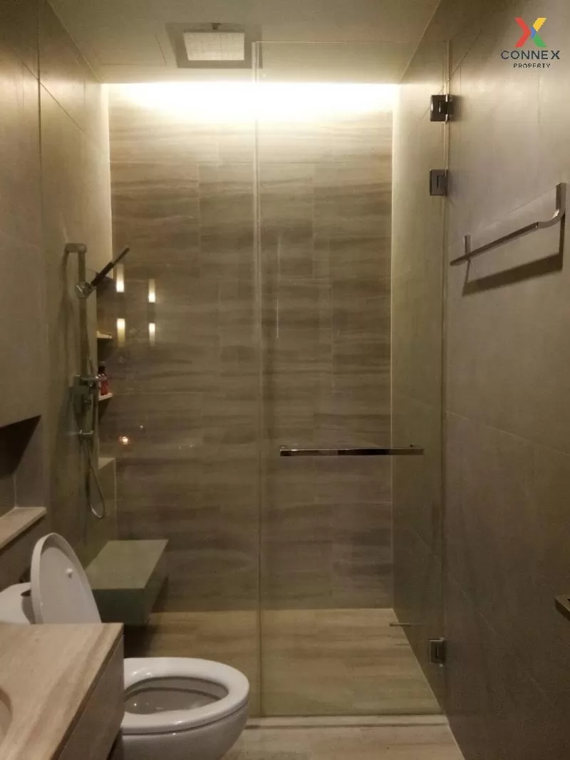 FOR RENT condo , The Diplomat Sathorn , BTS-Surasak , Silom , Ban