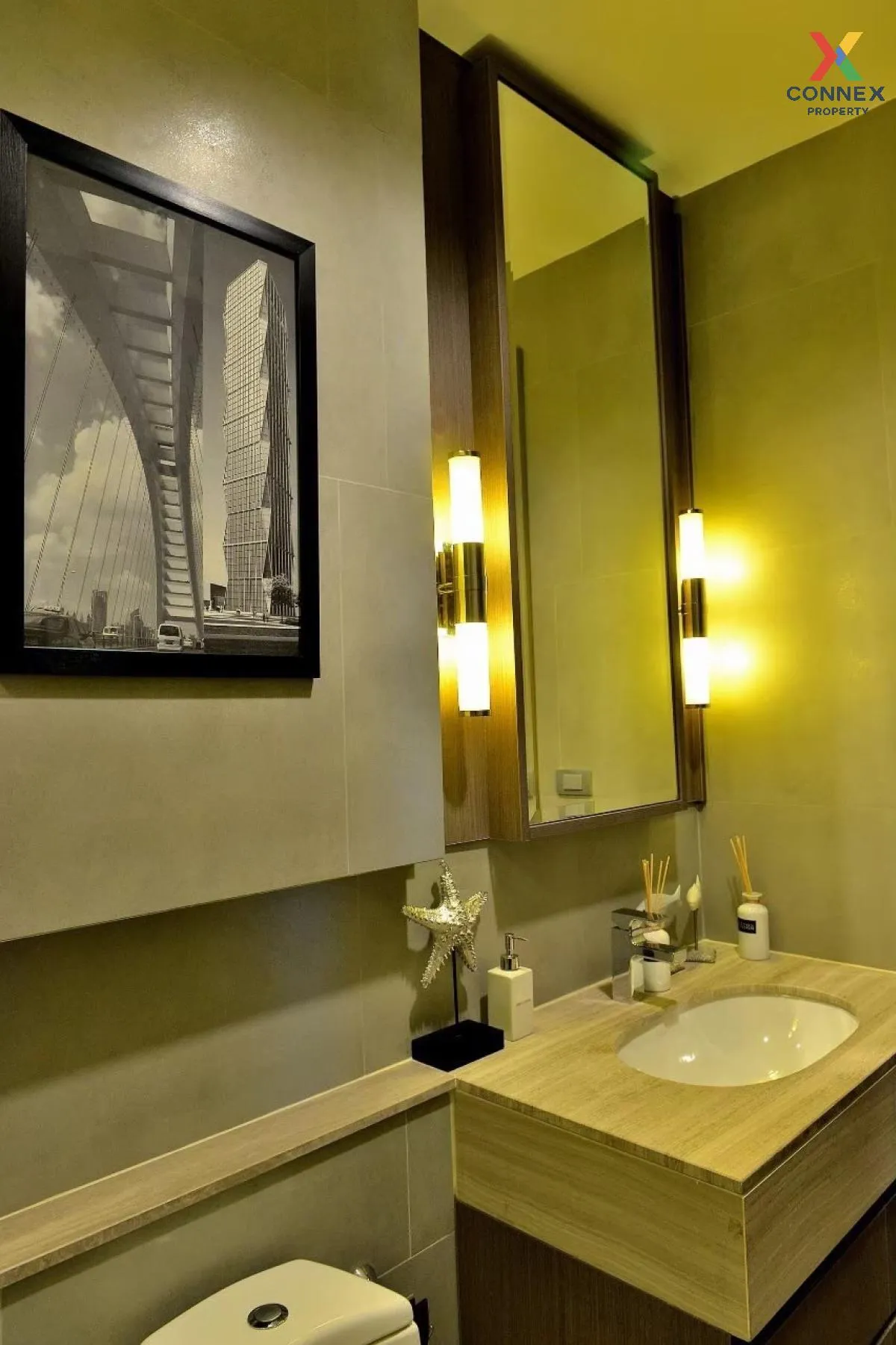 For Sale Condo , The Diplomat Sathorn , BTS-Surasak , Silom , Ban