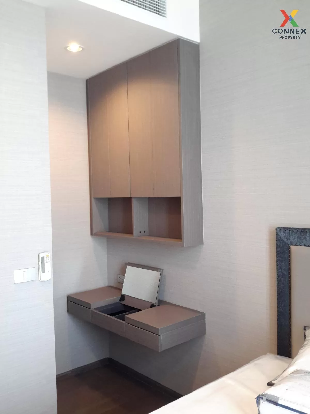 FOR RENT condo , The Diplomat Sathorn , BTS-Surasak , Silom , Ban