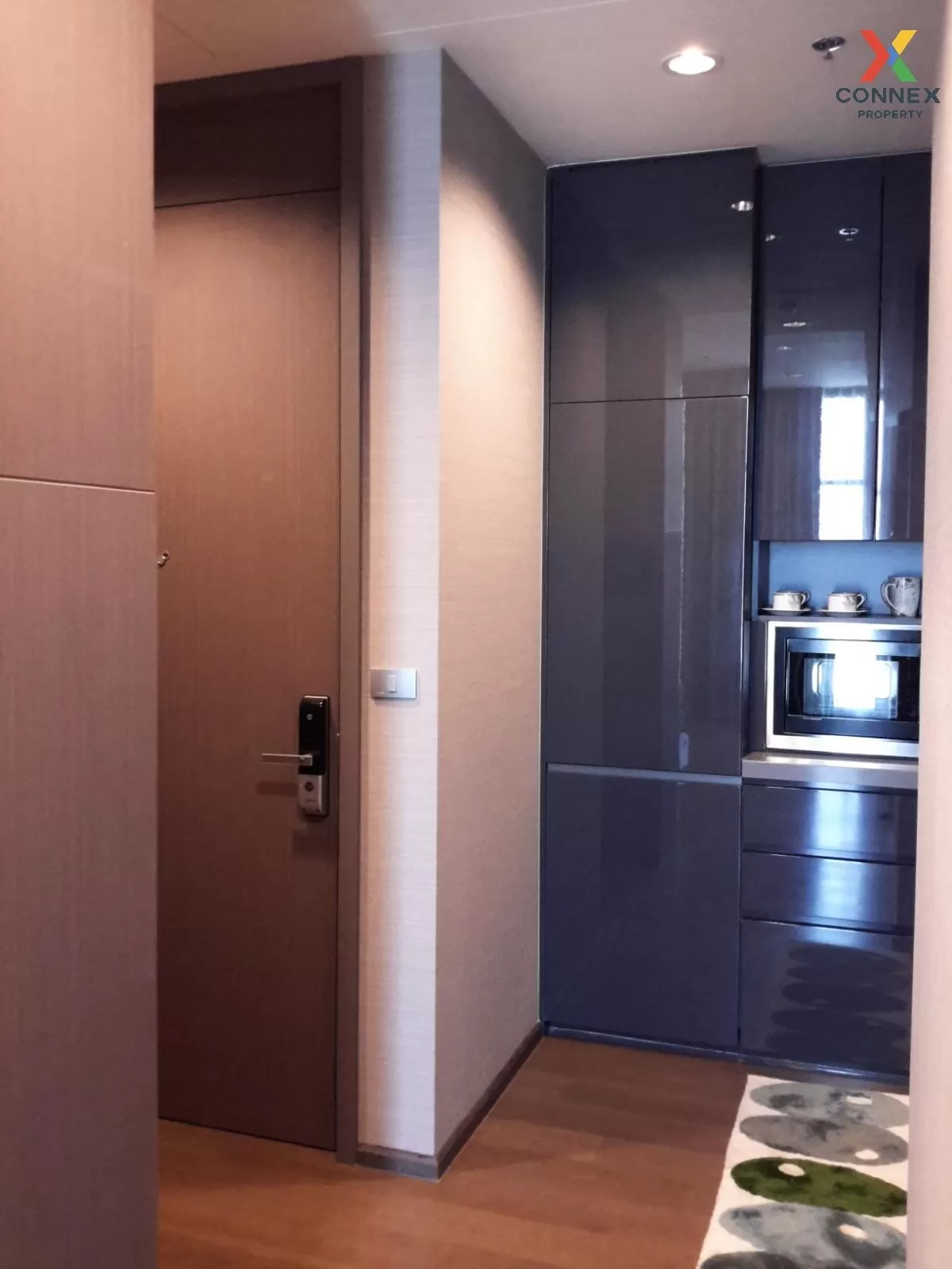 FOR RENT condo , The Diplomat Sathorn , BTS-Surasak , Silom , Ban