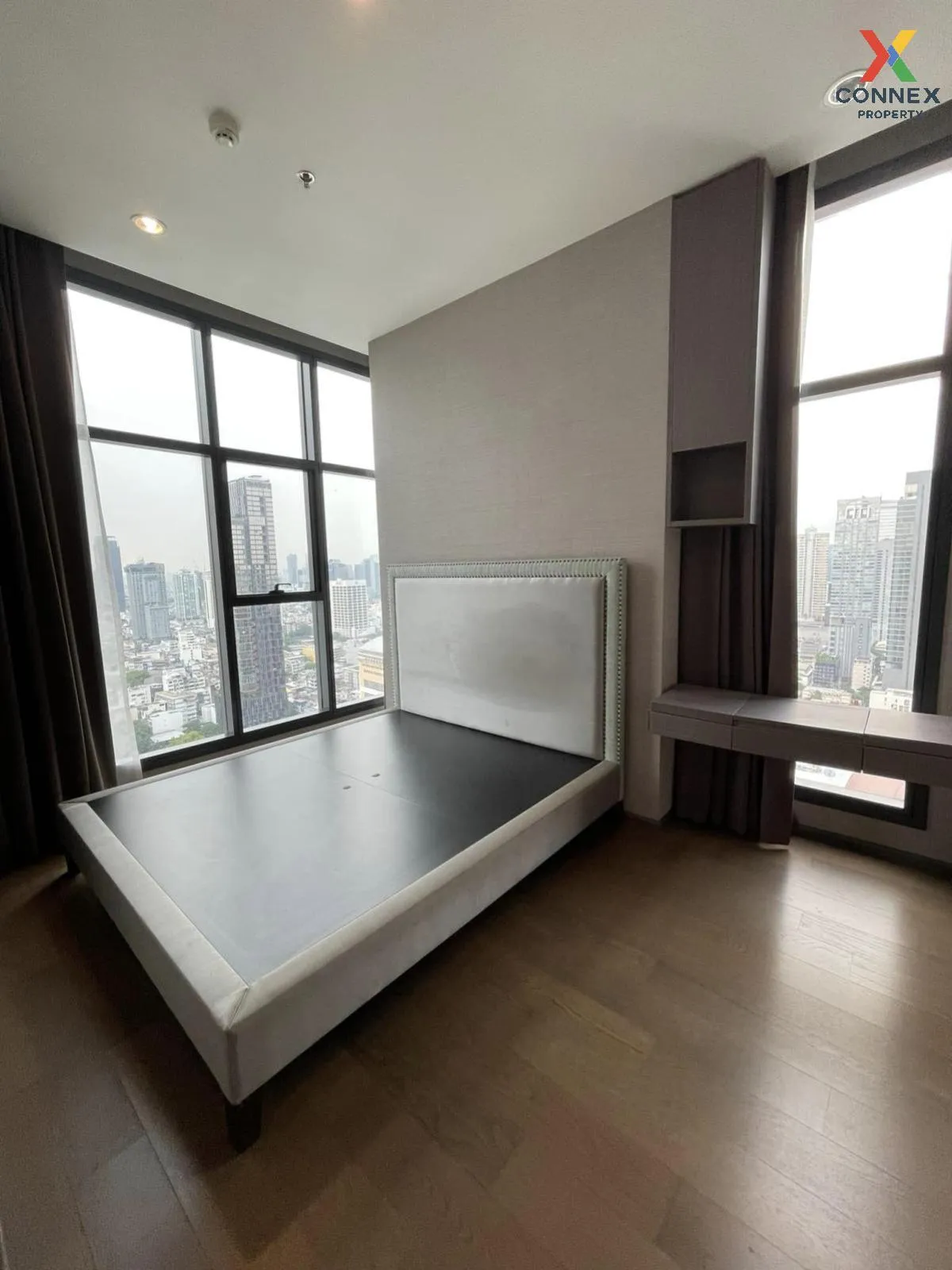 For Rent Condo , The Diplomat Sathorn , BTS-Surasak , Silom , Ban 3